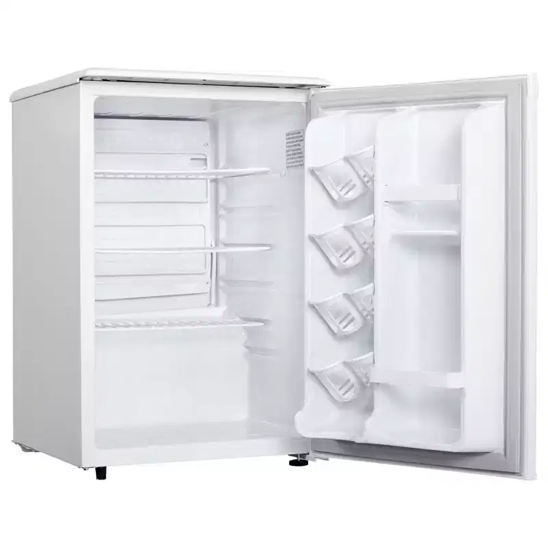 Danby DAR044A6PDB 4.4 cu. ft. Retro Compact Fridge in Pearl White
