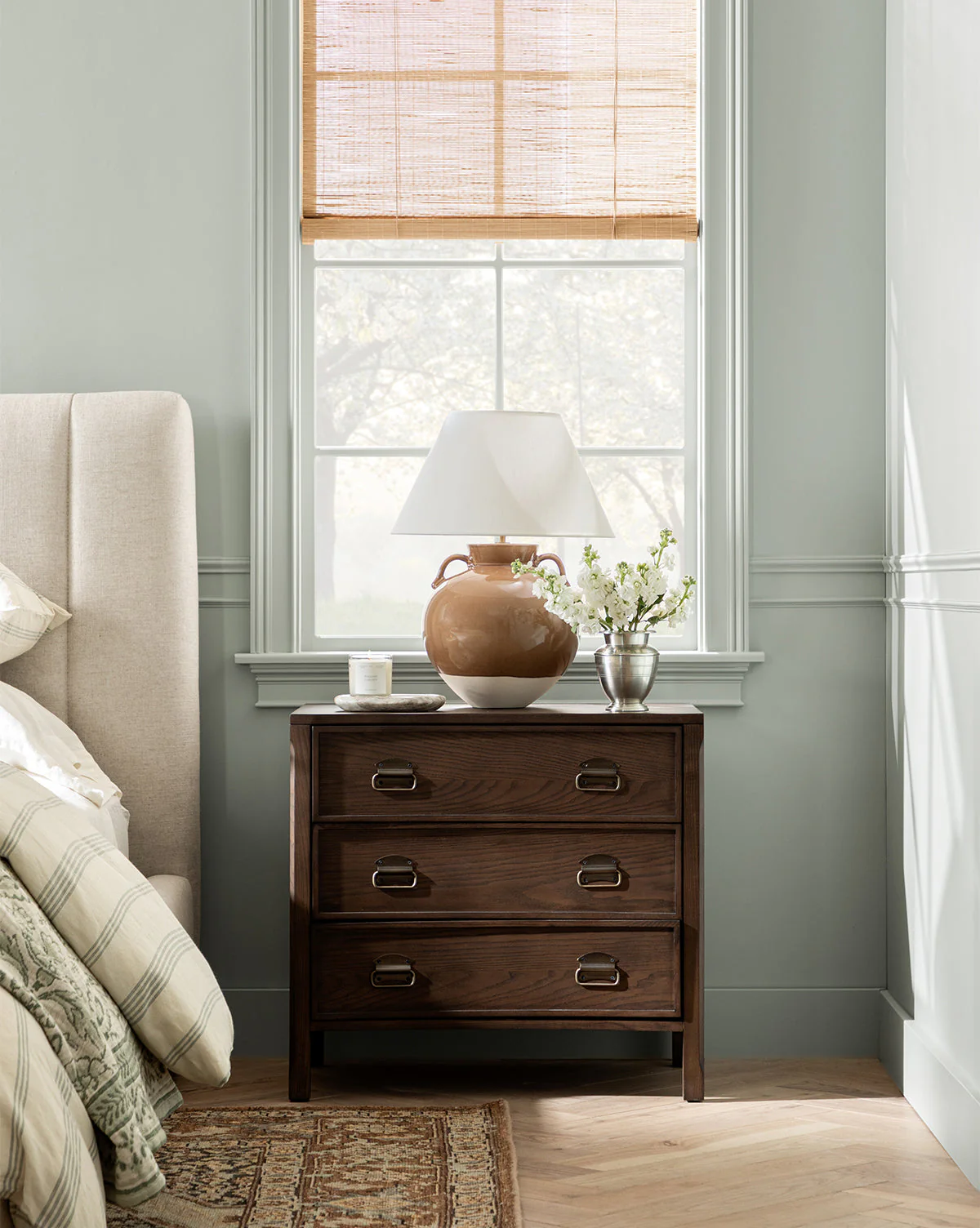 Modern Walnut Nightstand with Brass-Detailed Drawers for Bedroom
