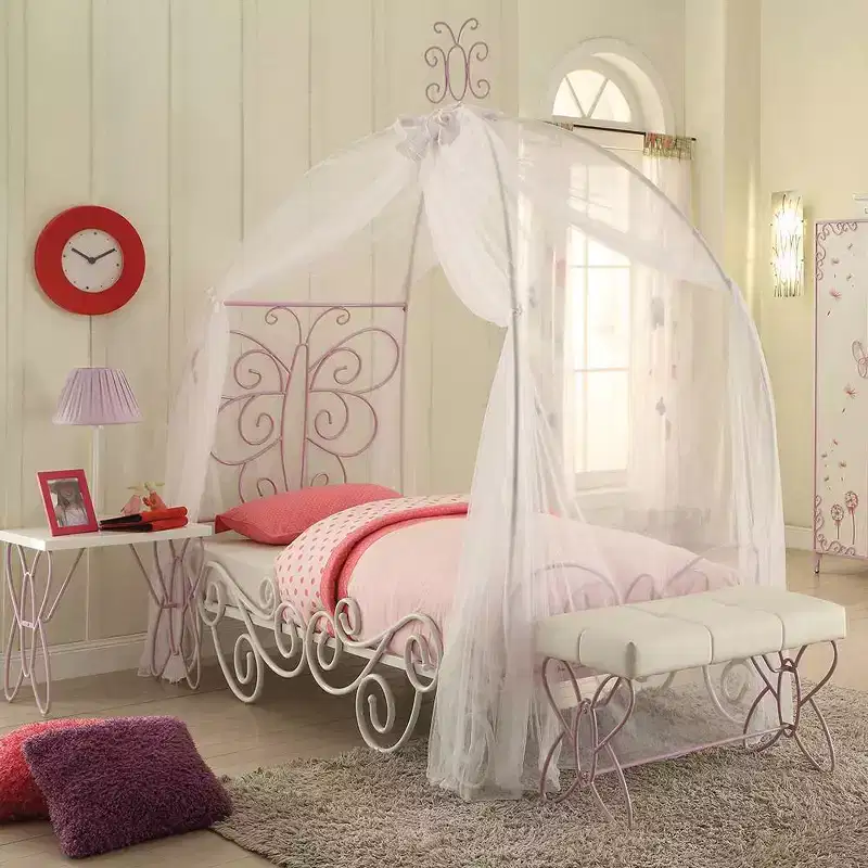 Full Priya II Bed Synthetic Leather/White Finish